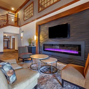 Best Western Premier Bridgewood Hotel Resort